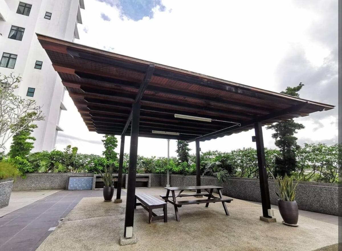 Platino 4Bedrooms Paradigm Mall Netflix By Stay ยะโฮร์บาห์รู ภายนอก รูปภาพ